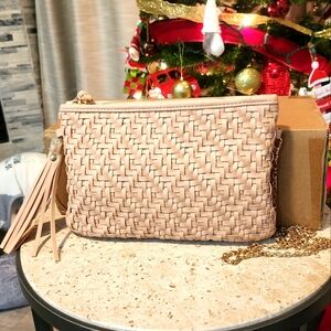 Urban Expressions clutch